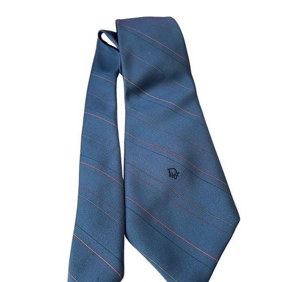 Christian Dior Polyester silk tie Made in USA Blue thin stripes 59 inch - Picture 2 of 6